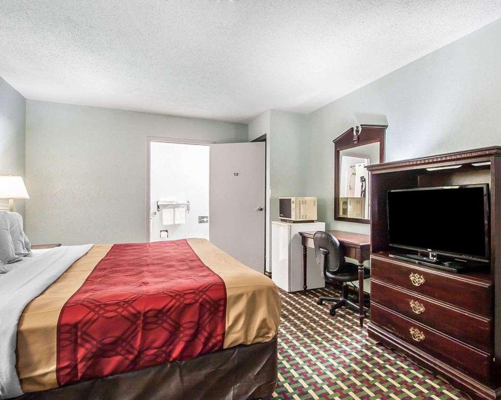 Hotel Econo & 2*