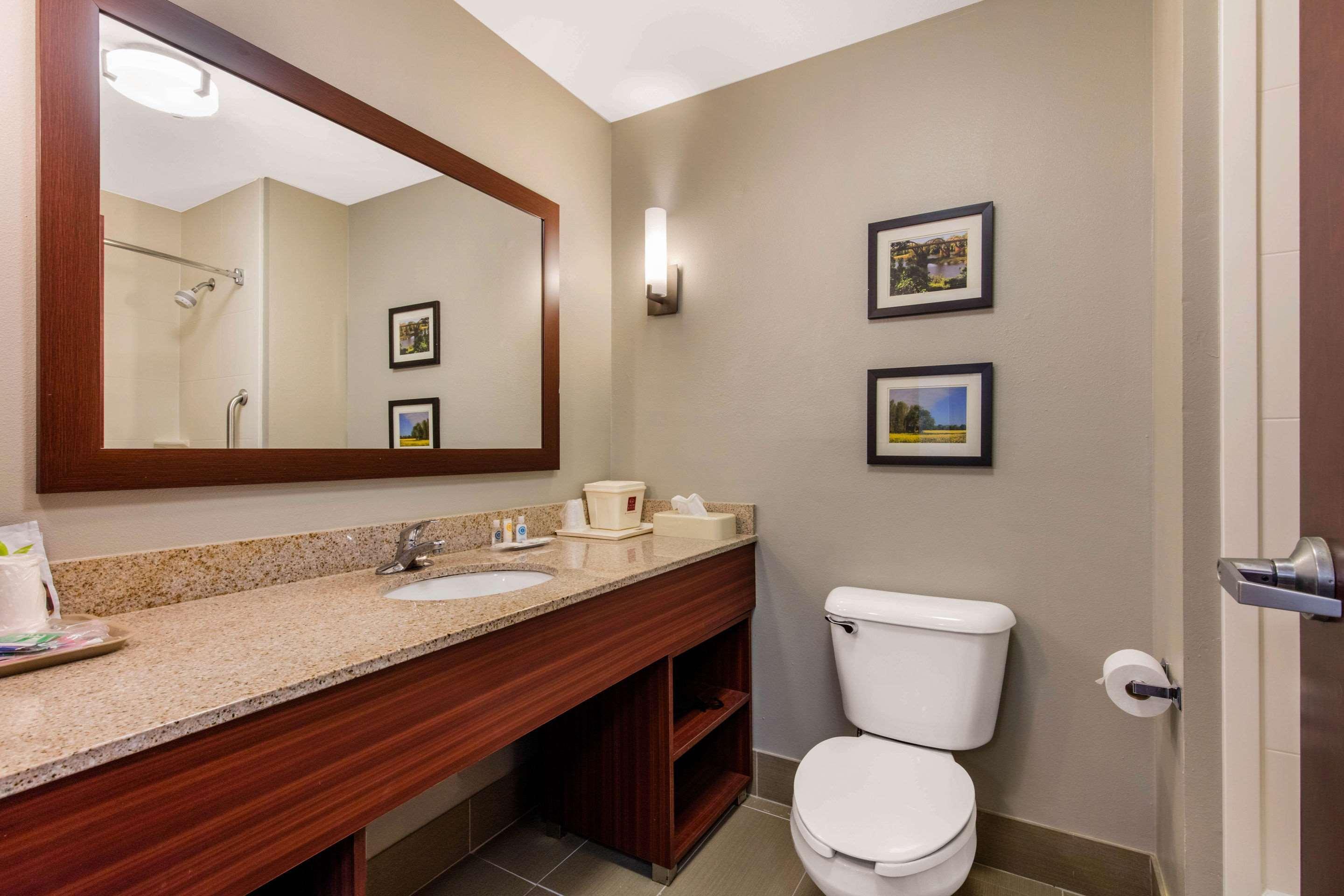 Hotel Comfort Near Tuscaloosa