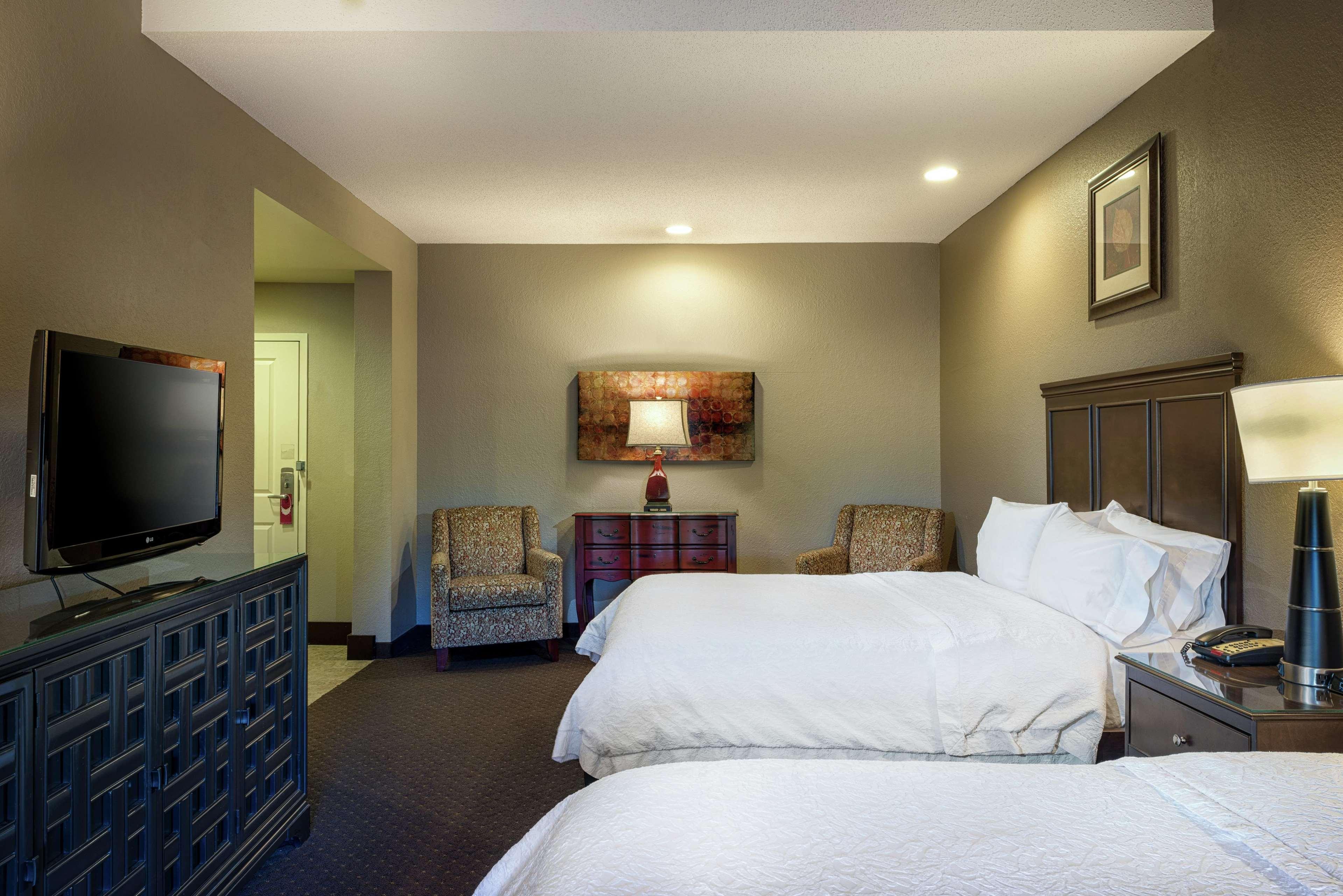 Hampton Tuscaloosa-university Hotel 3*