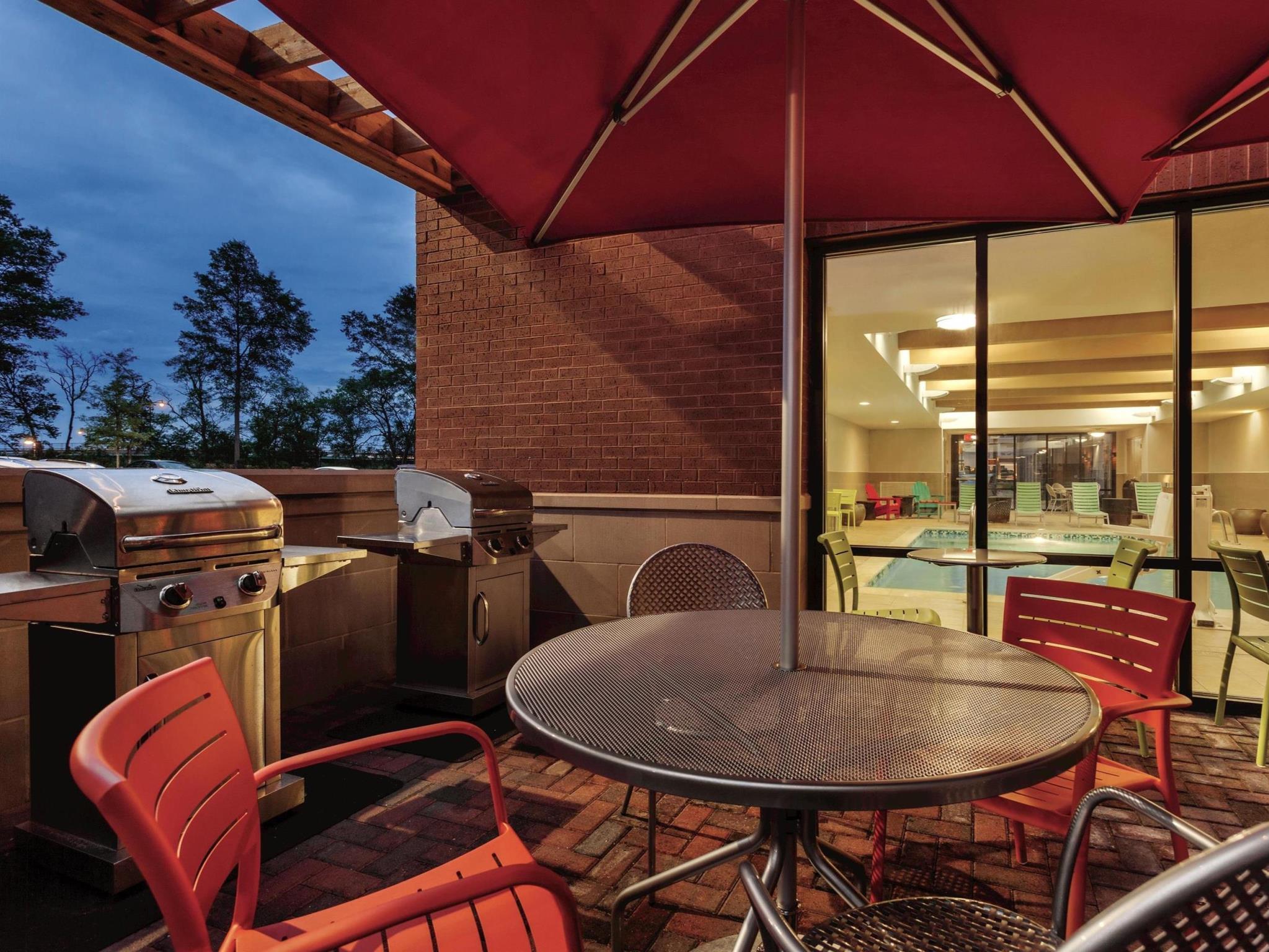 Hotel Home2 By Hilton Downtown Boulevard 3*