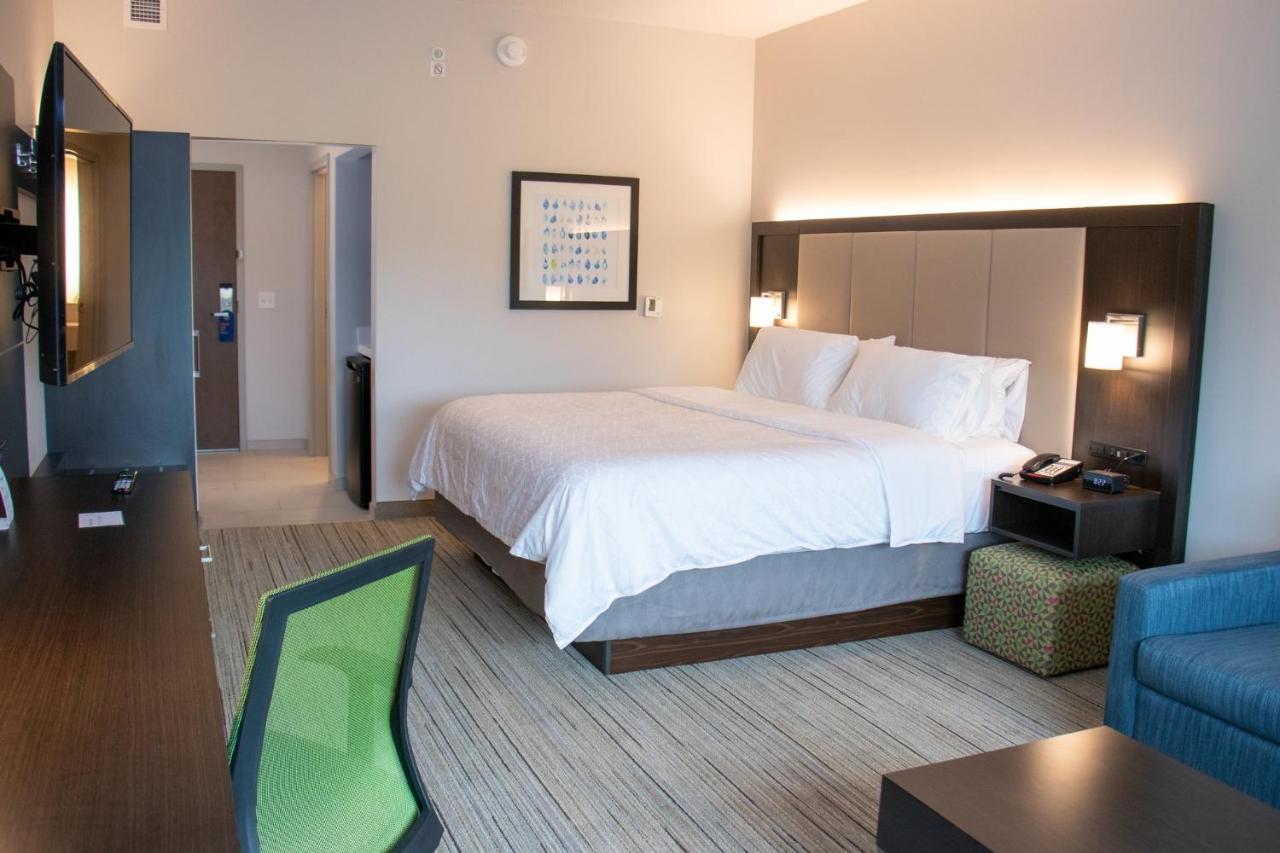 Hotel Express & East By Ihg Tuscaloosa