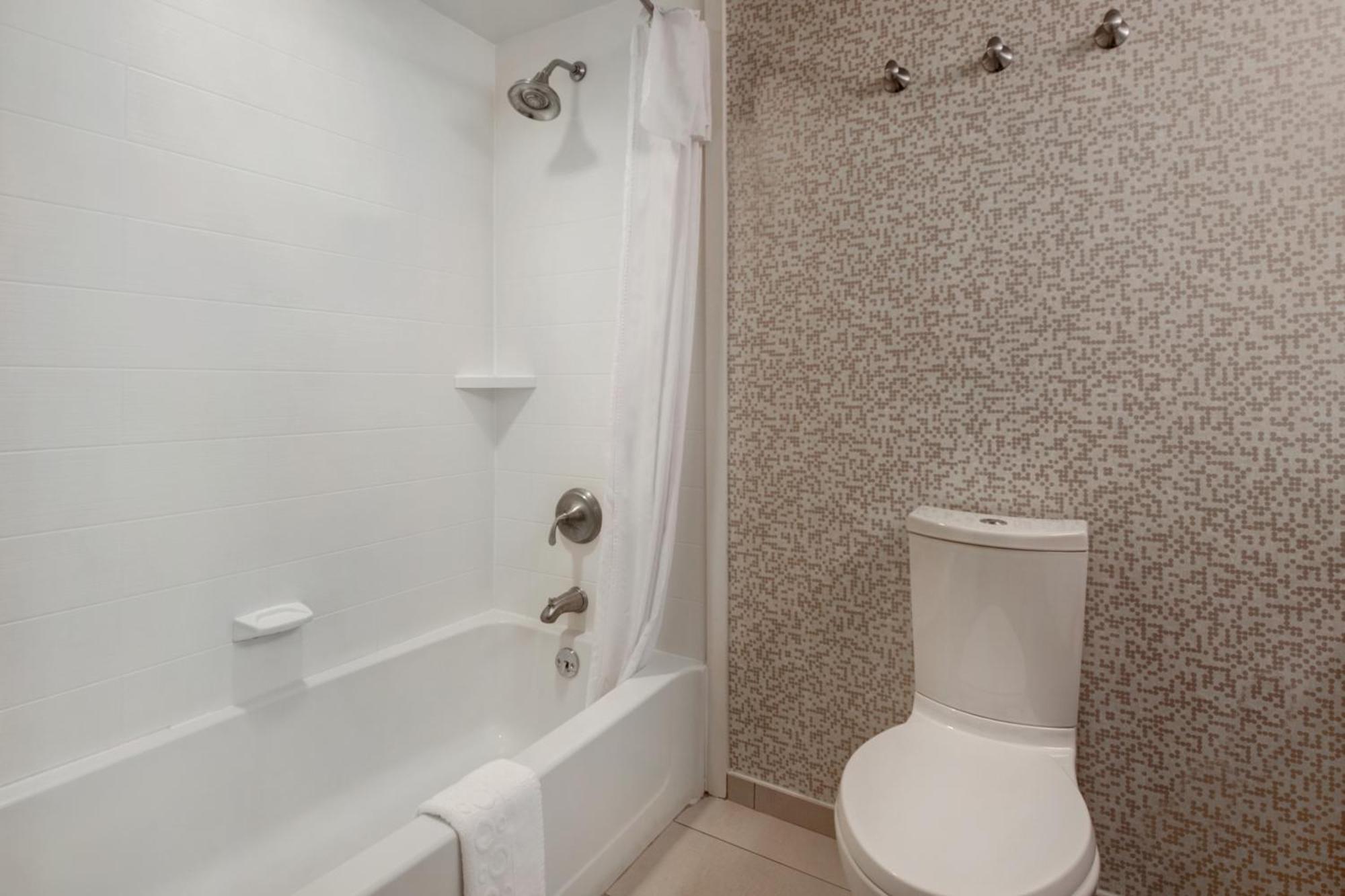 Hotel Home2 By Hilton Downtown Boulevard 3*