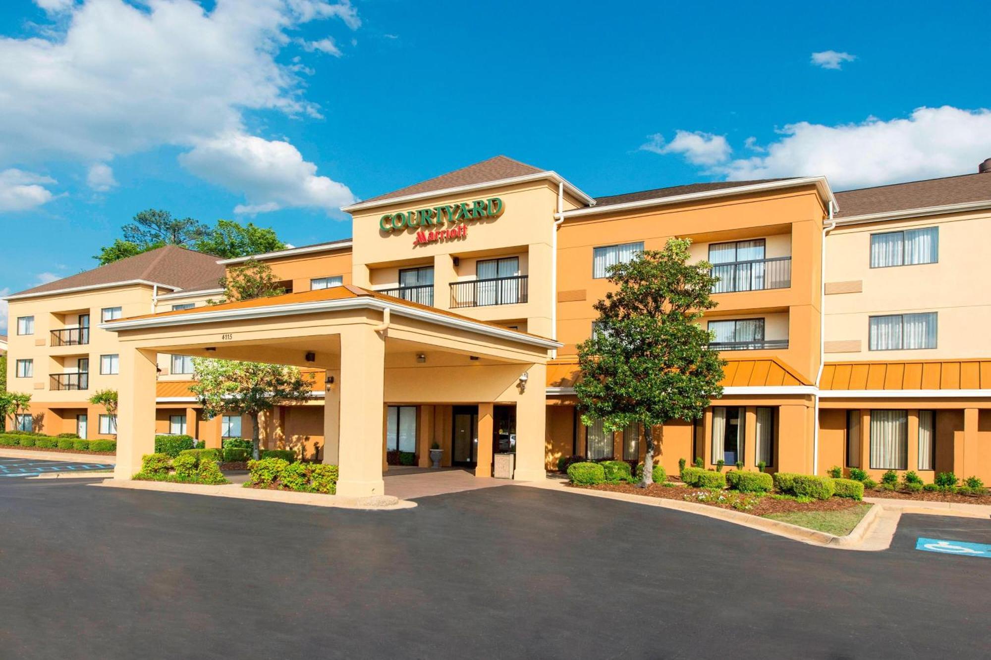 Courtyard Hotel