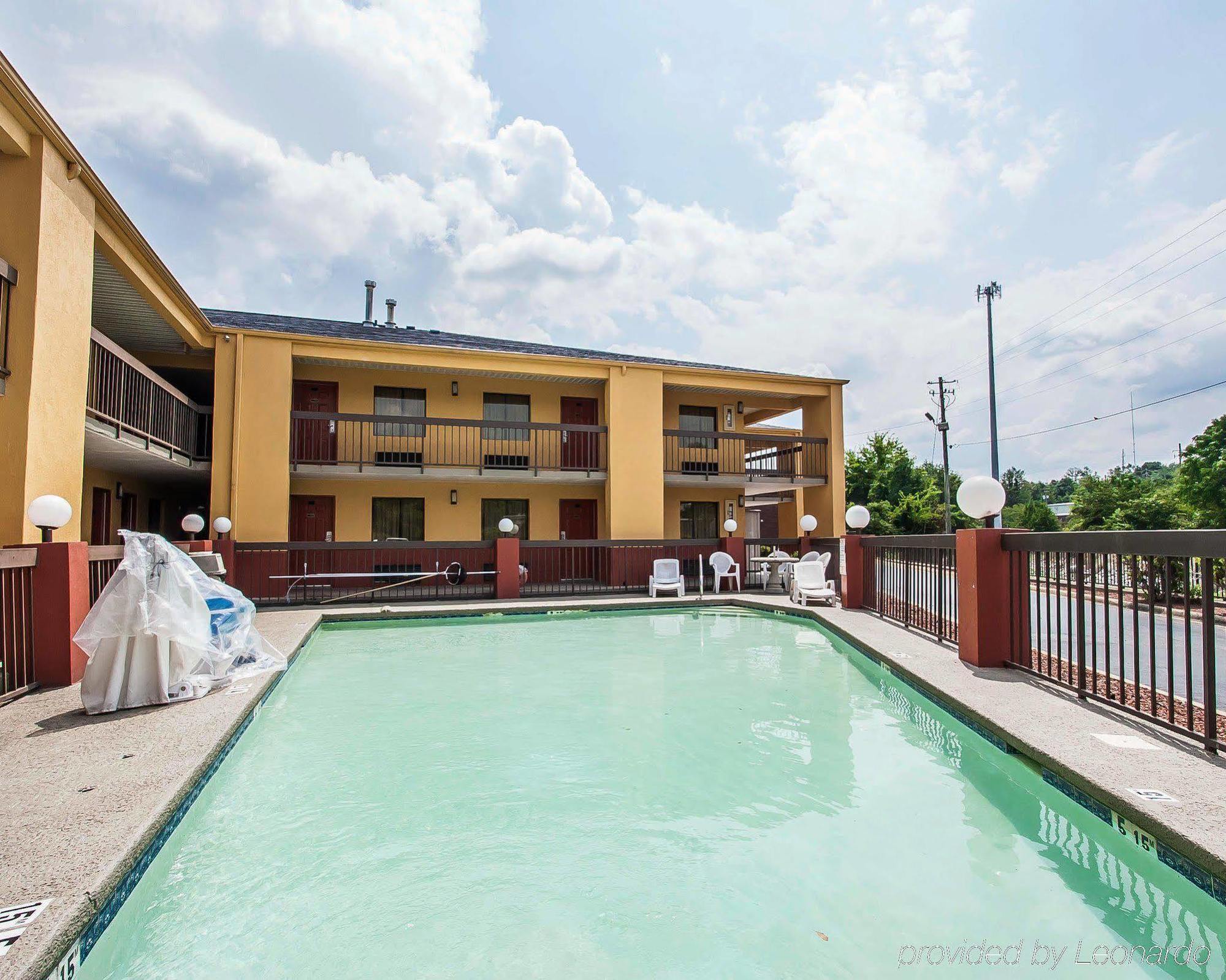 Econo & Hotel