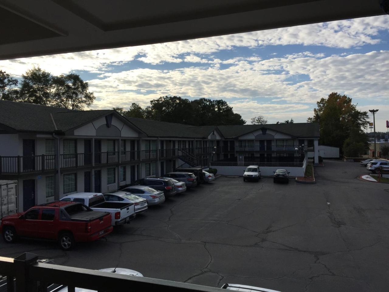 Inn Americas Value Tuscaloosa