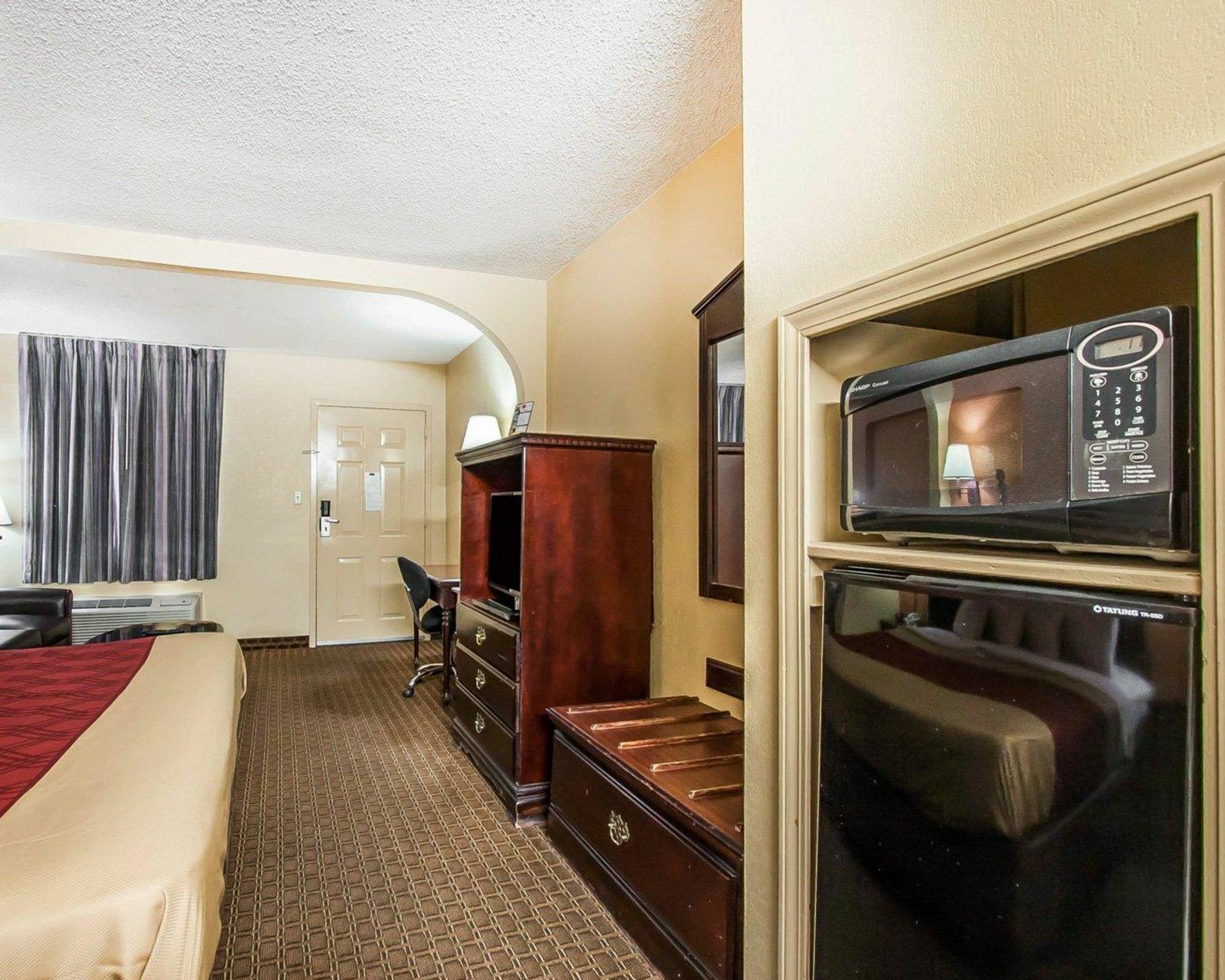 Hotel Econo & Tuscaloosa