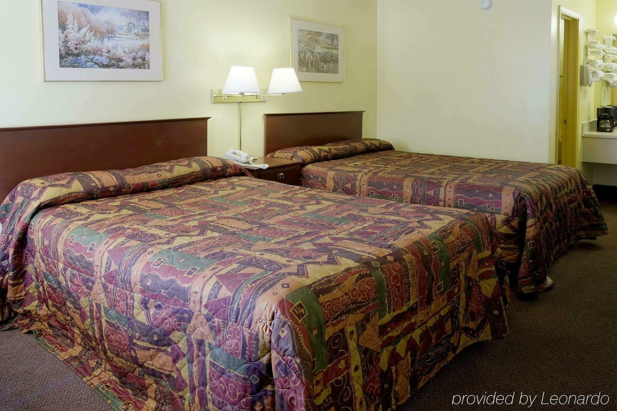 Americas Value Inn 2*