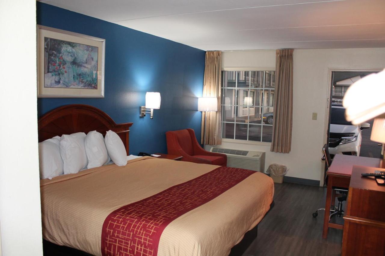 Americas Value Inn 2*