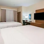 Comfort Inn & Suites Downtown Near University