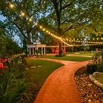 Bama Bed And Breakfast - Tusk Suite