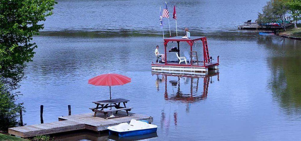 Hotel Bama Lakeside Retreat