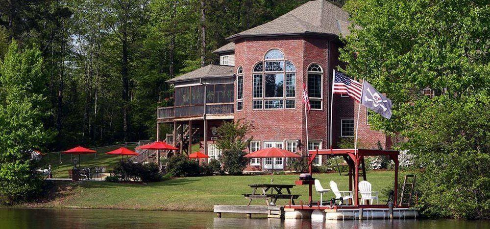 Hotel Bama Lakeside Retreat Tuscaloosa