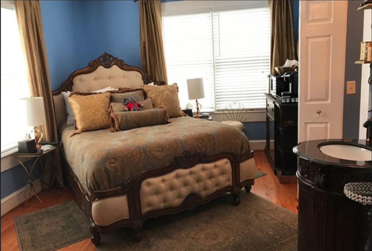 Bama - Chimes Hotel 3*
