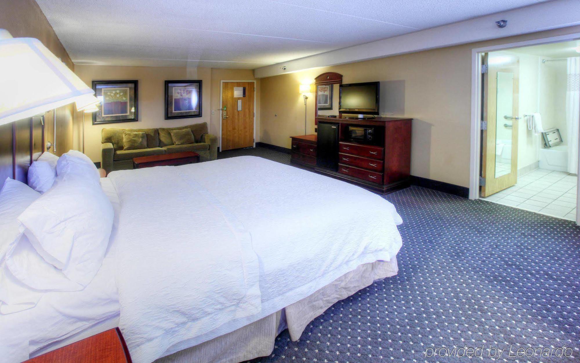 Hotel Hampton - East