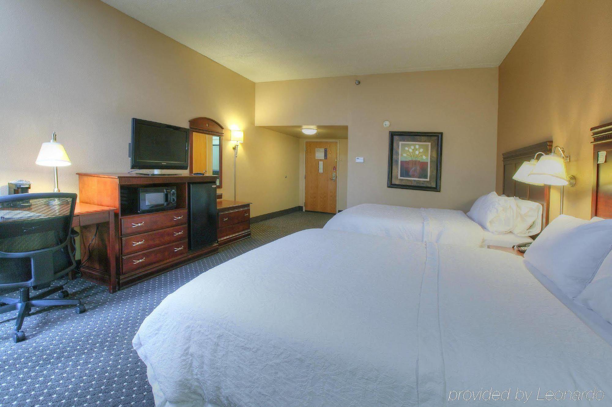 Hotel Hampton - East