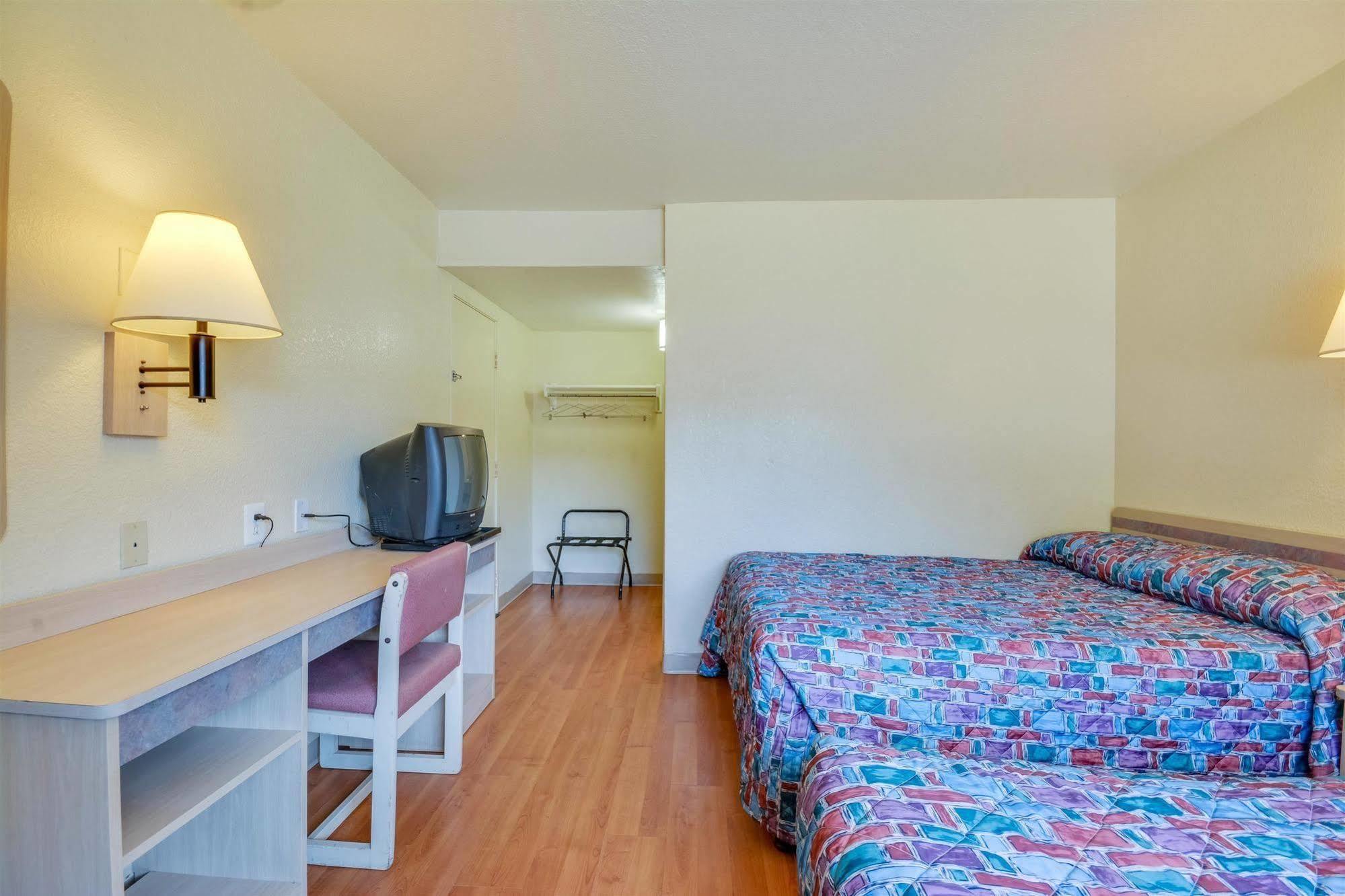 6-tuscaloosa, Al 2* Tuscaloosa