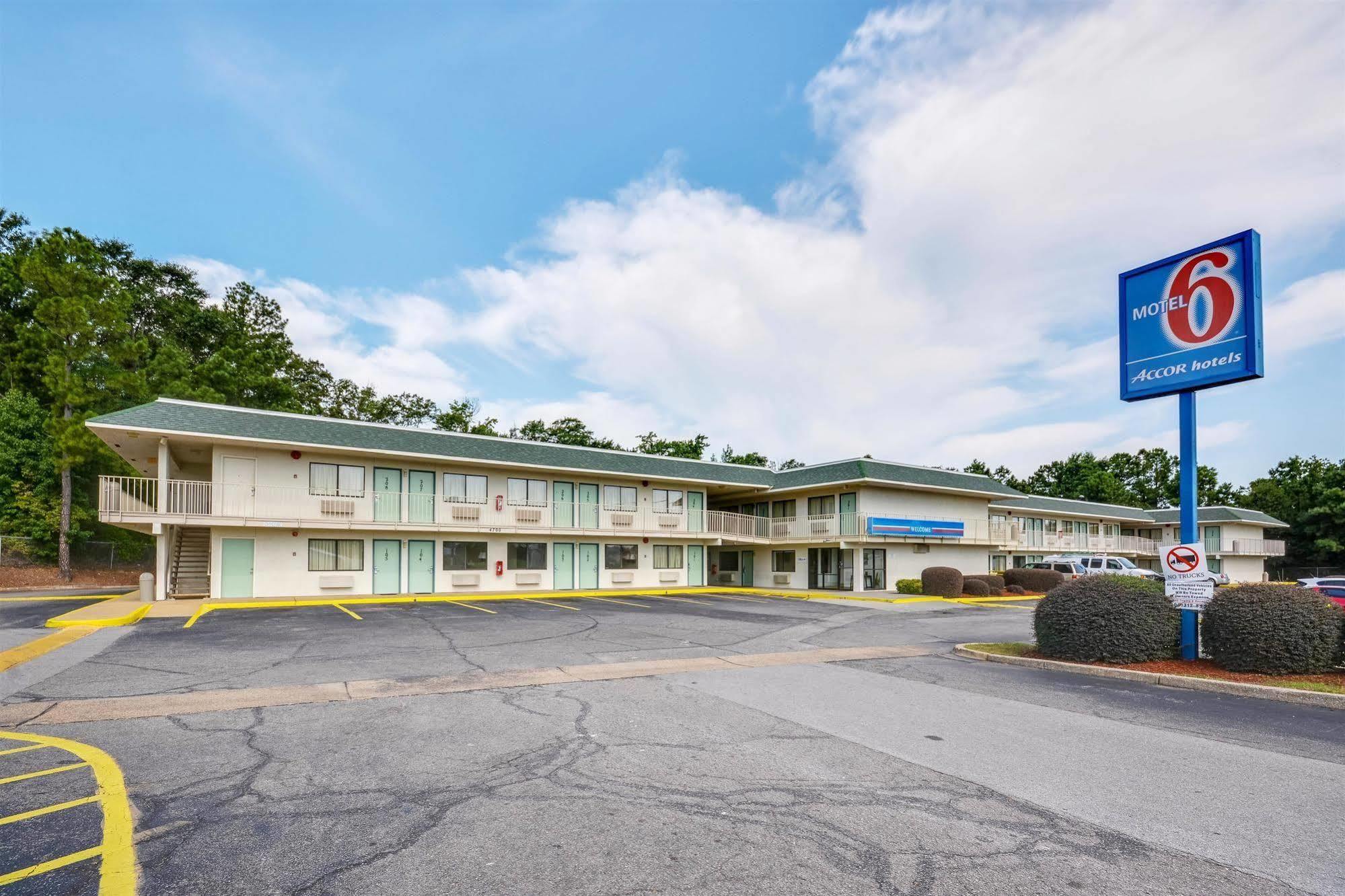 Hotel 6-tuscaloosa, Al 2*