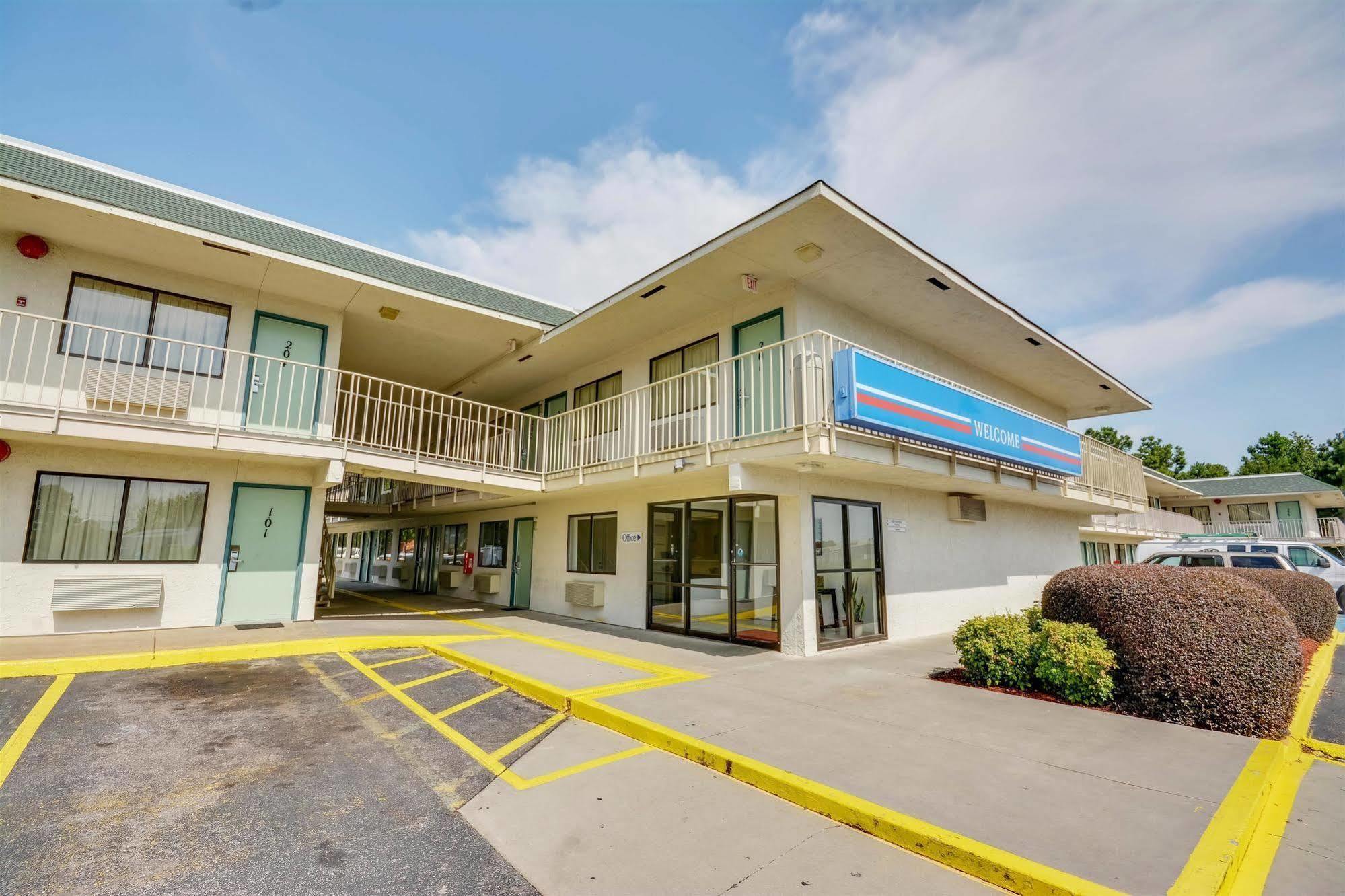 6-tuscaloosa, Al Hotel